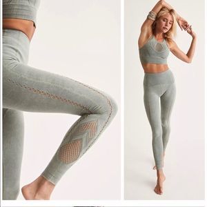 NWOT Free People Running Through My Mind Leggings